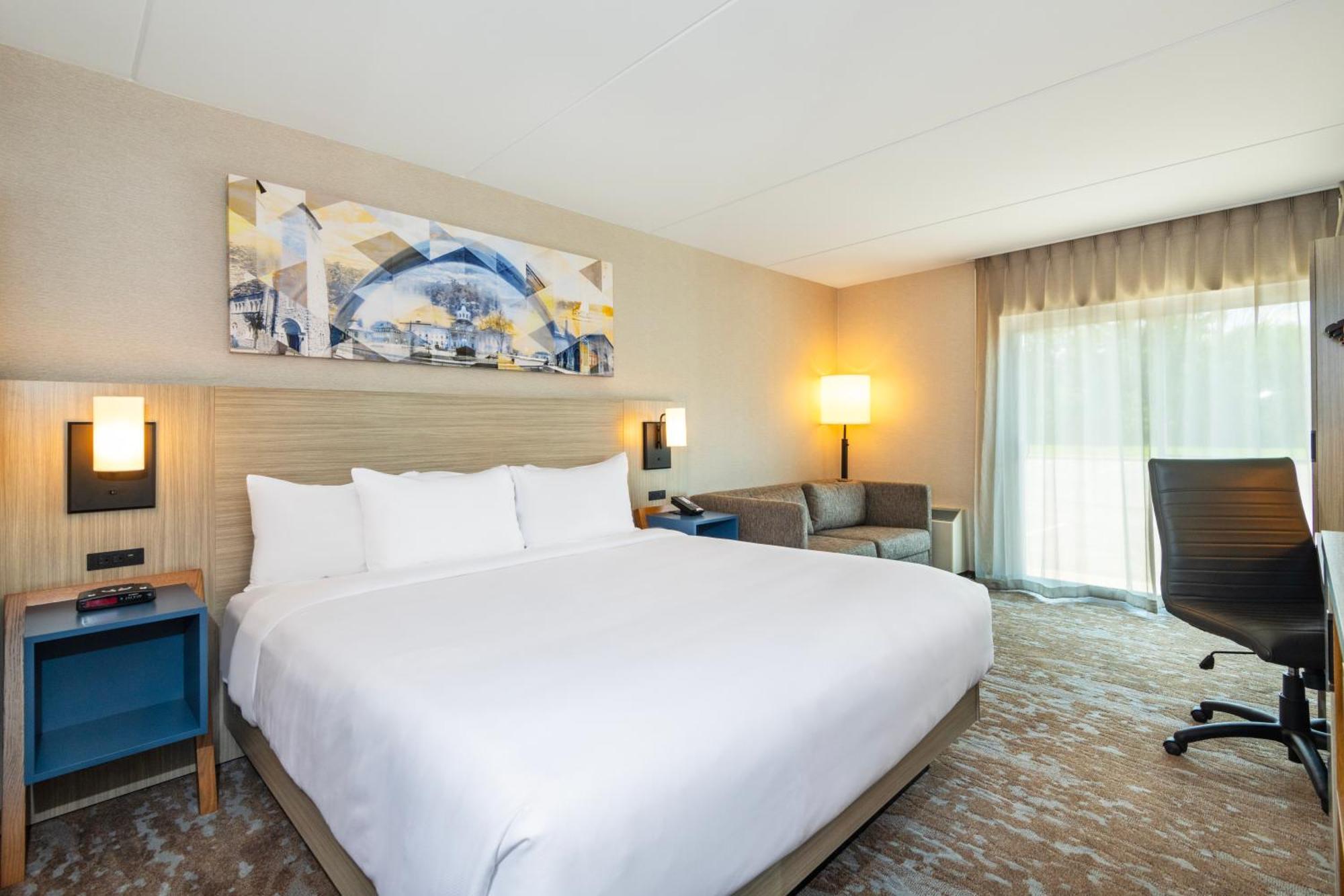Comfort Inn Hwy 401 Kingston Eksteriør billede