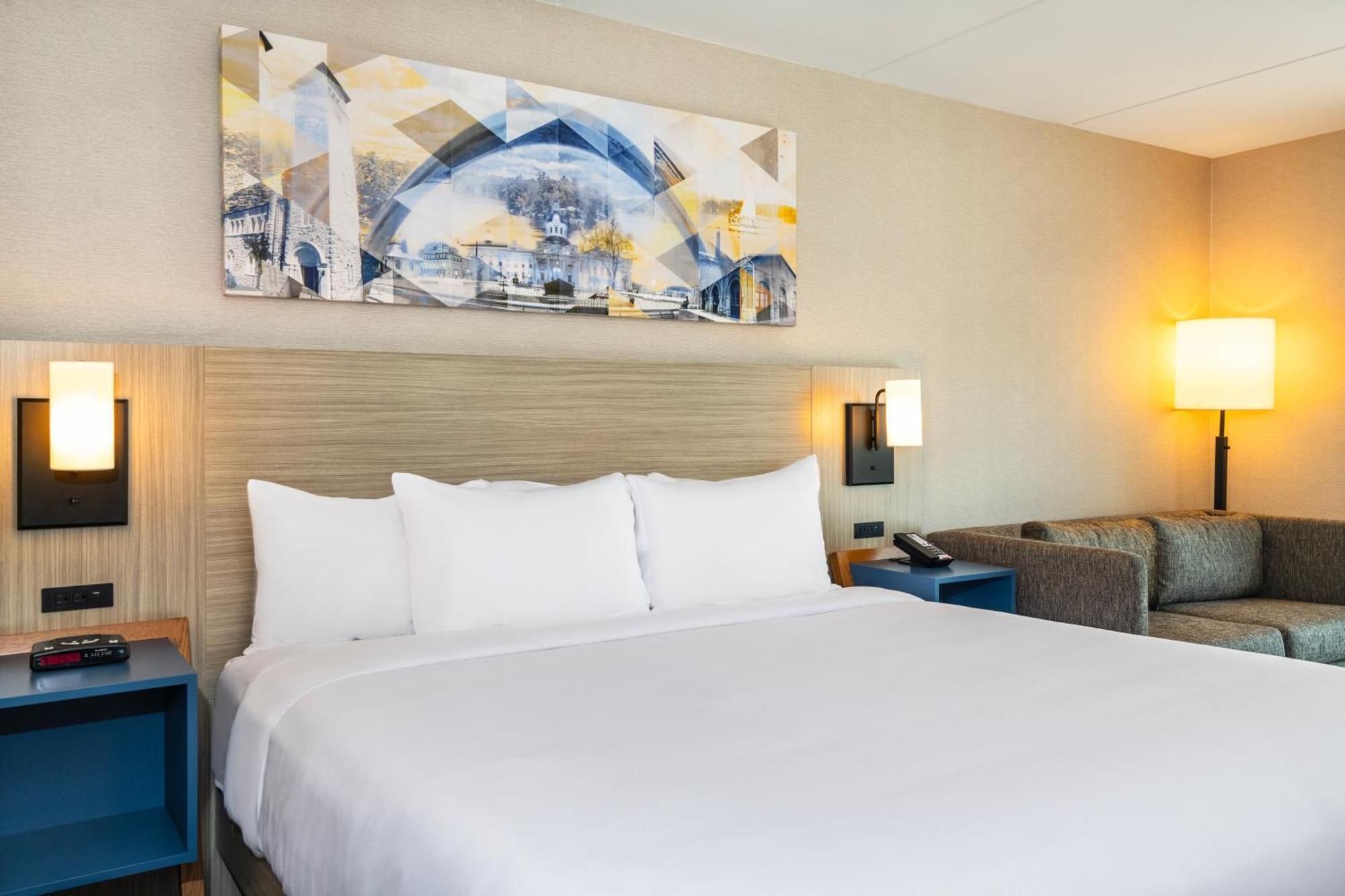 Comfort Inn Hwy 401 Kingston Eksteriør billede