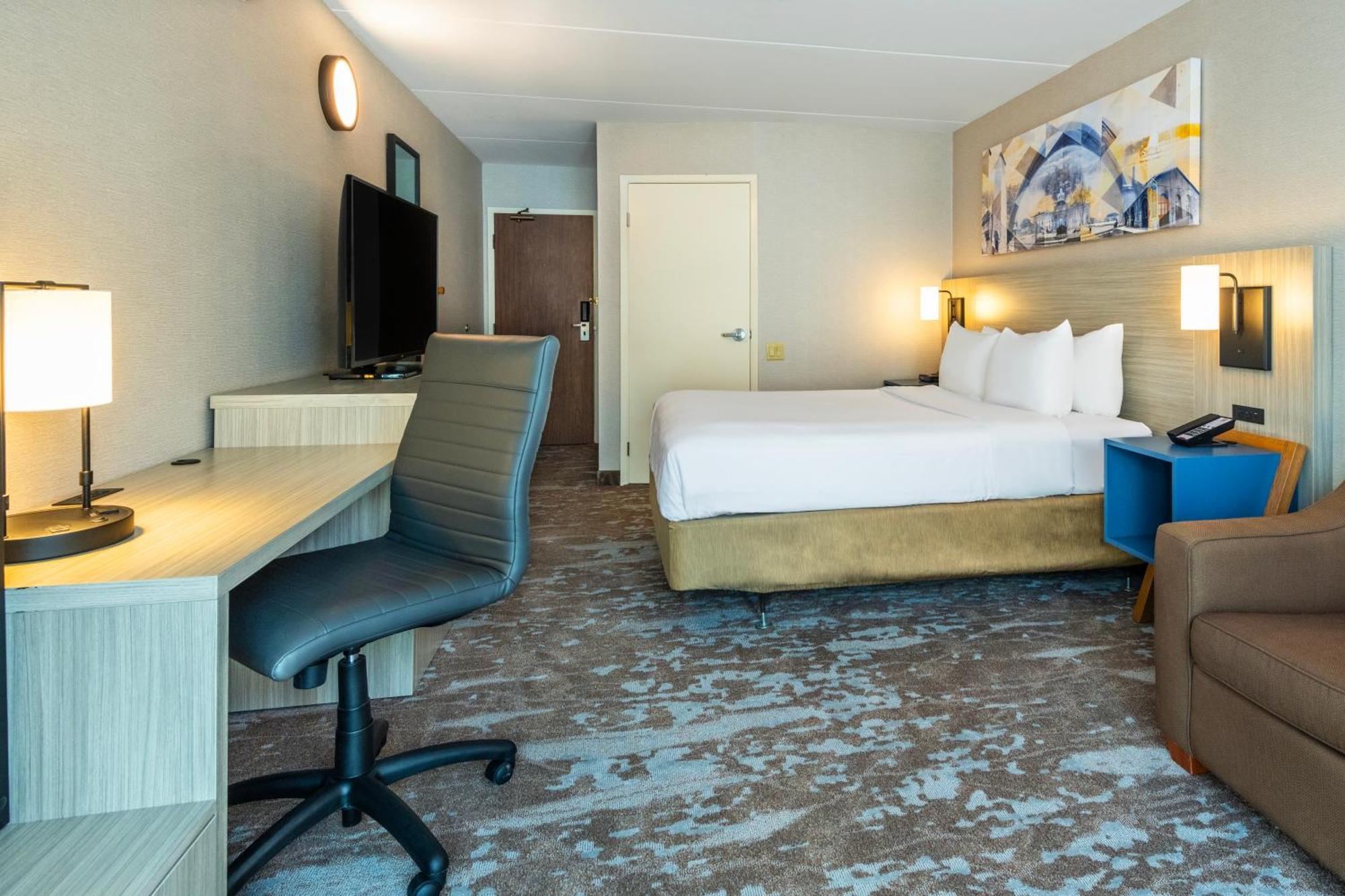 Comfort Inn Hwy 401 Kingston Eksteriør billede